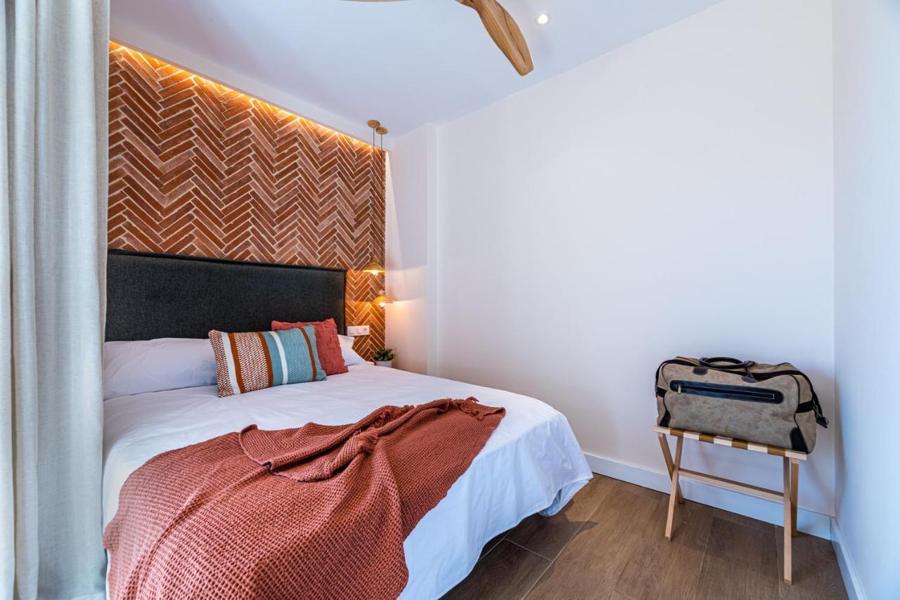 Vestal Suites Domo Cambrils Exteriör bild