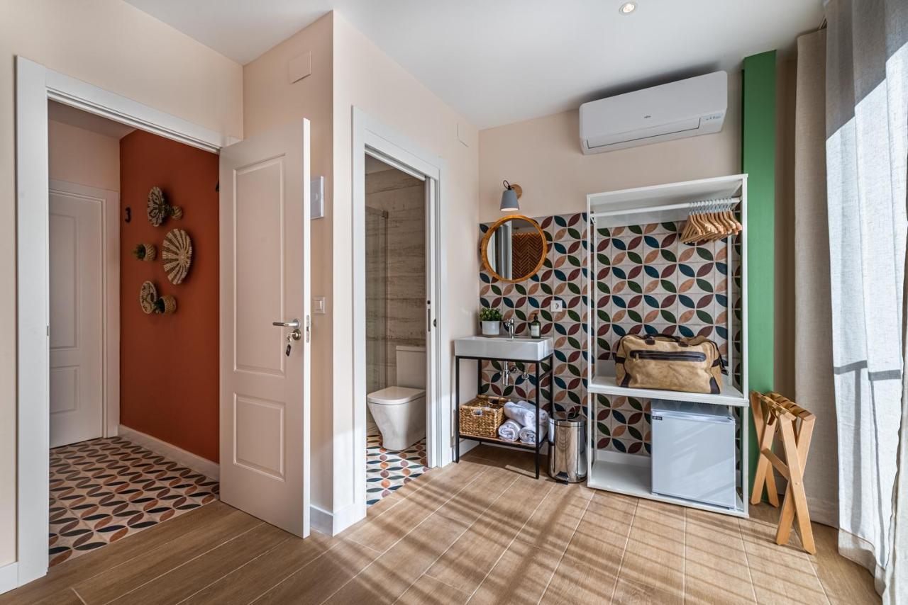 Vestal Suites Domo Cambrils Exteriör bild